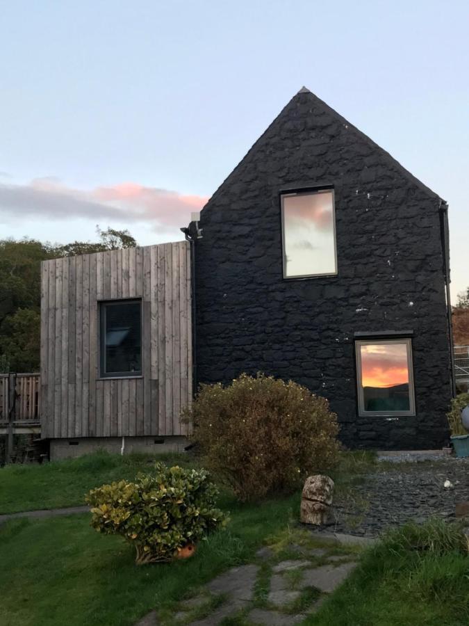 Mill House Steading Overlooking The Sea And Mull Bonnavoulin Eksteriør bilde
